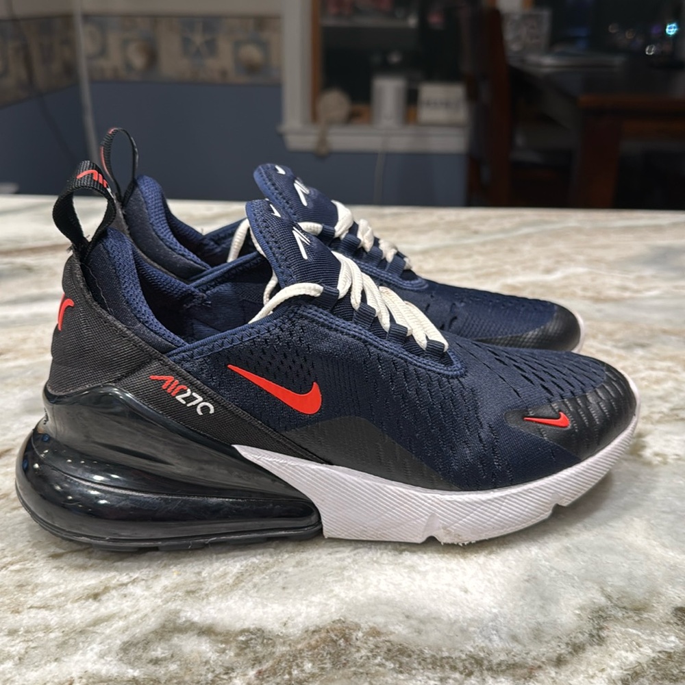 Kids Nike Air Max 270s